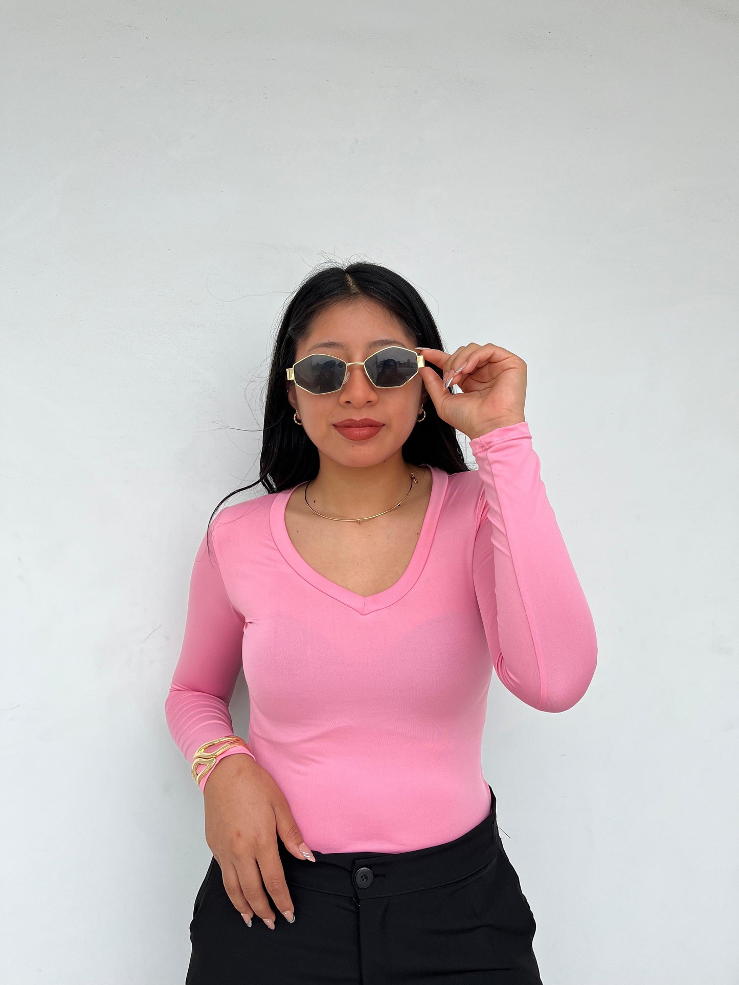 Cuello V