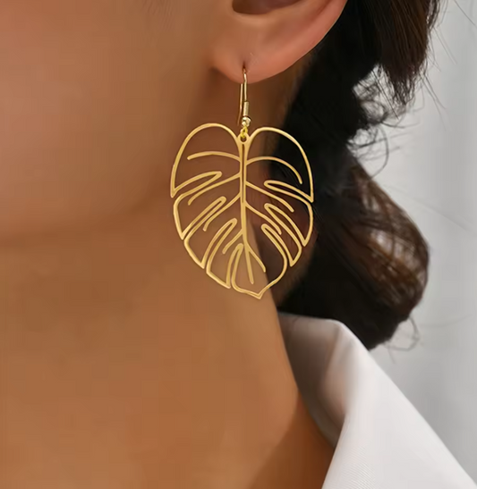 Aretes de Oja Banano Dorado