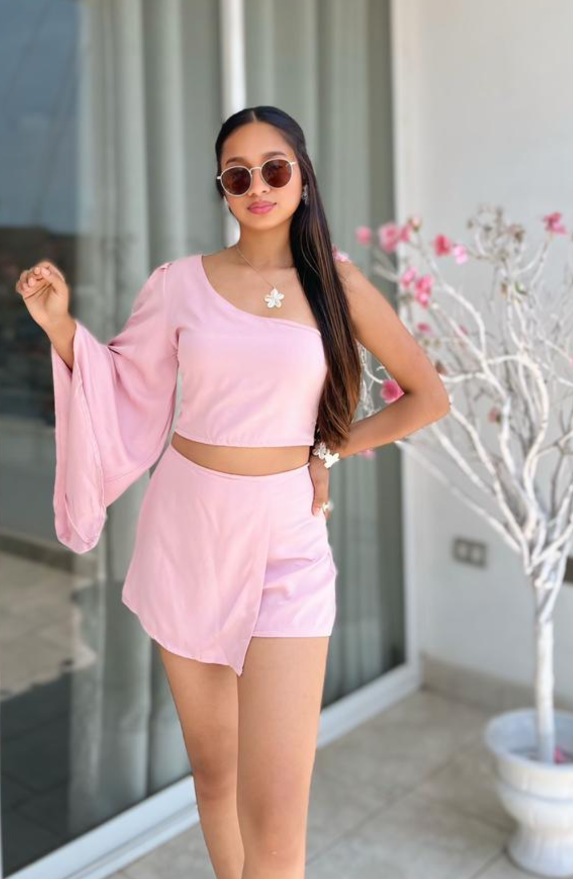 Conjunto Romantica